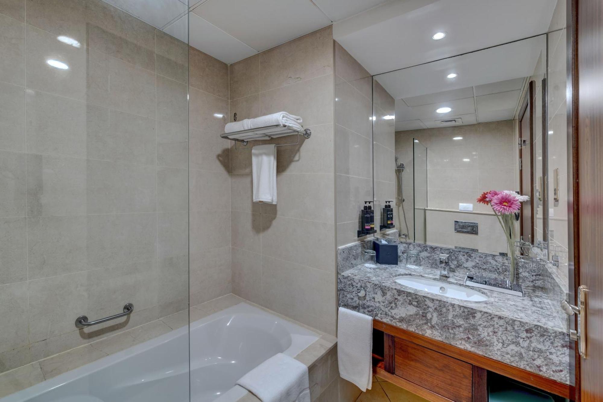 Апарт-готель Suha Park Apartments, Waterfront Jaddaf Дубай